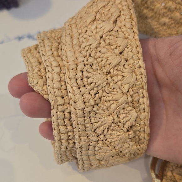 Sezane Raffia Woven Belt with Gold Buckle, EUC, Sz80, French Sophistication - Picture 4 of 4